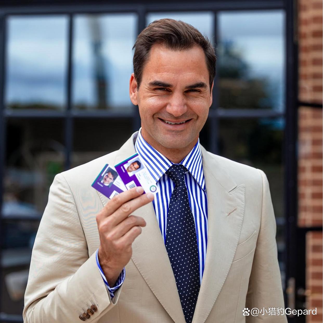 爱游戏-包含费德勒迎来十五赛季高光表现，湖人球迷沸腾！的词条